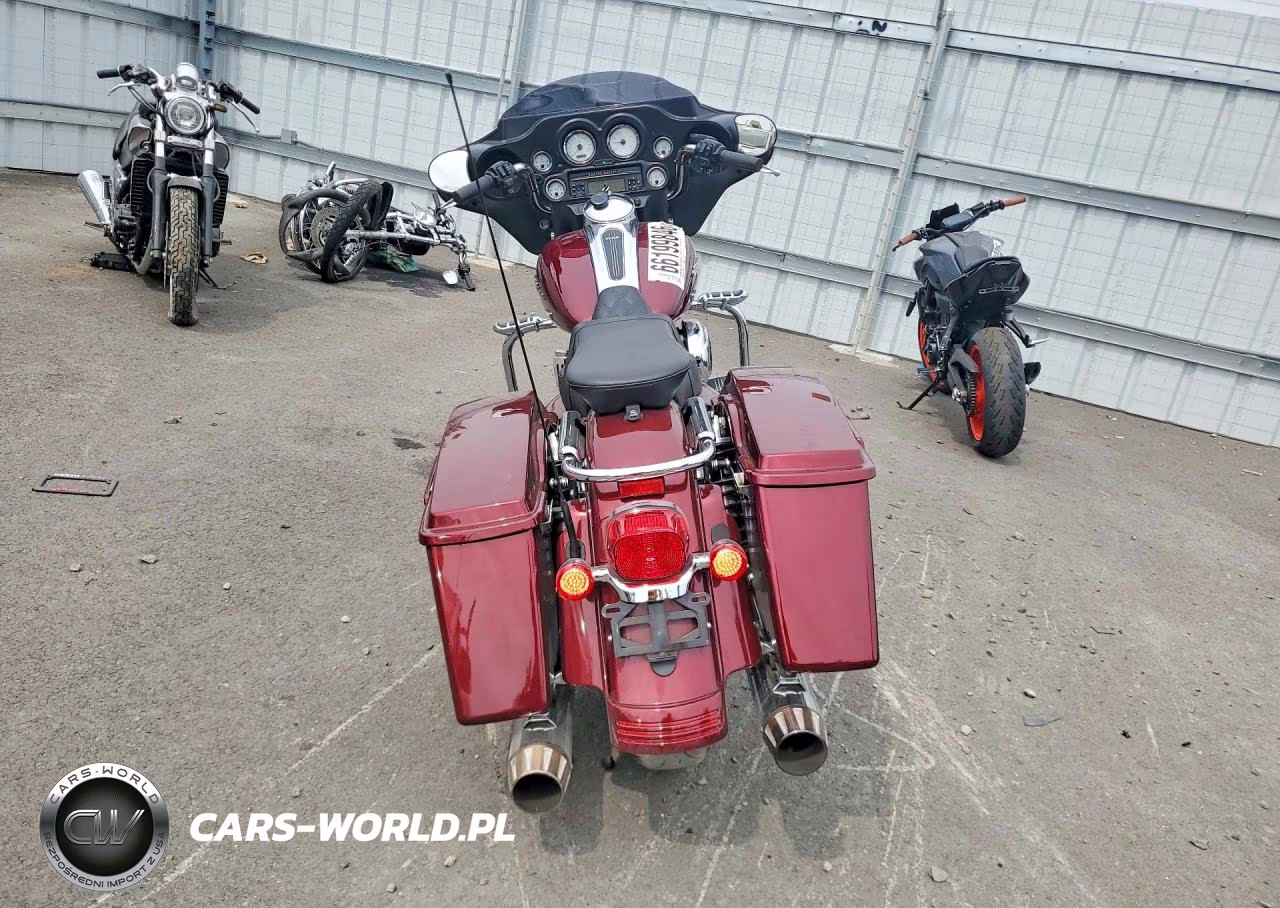 2008 Harley-Davidson Flhx Street Glide VIN:1HD1KB4138Y684017 - 4