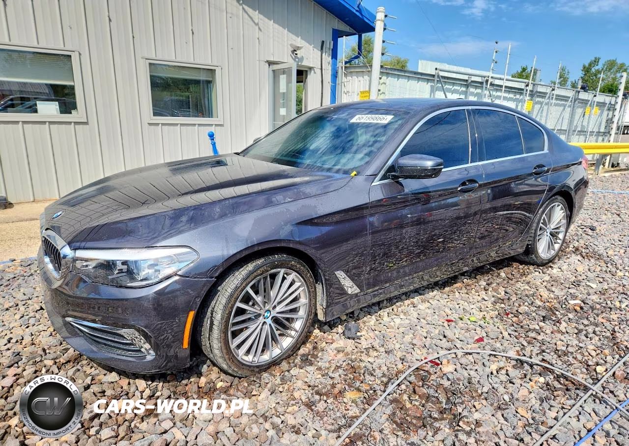 2019 BMW 540 Xi VIN:WBAJE7C59KWW06755 - 1