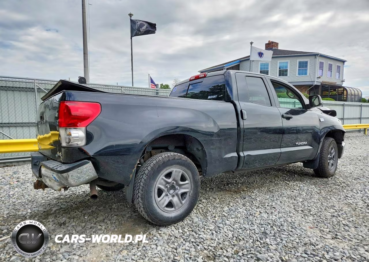 2008 Toyota Tundra Grade VIN:5TBBT541X8S463068 - 3