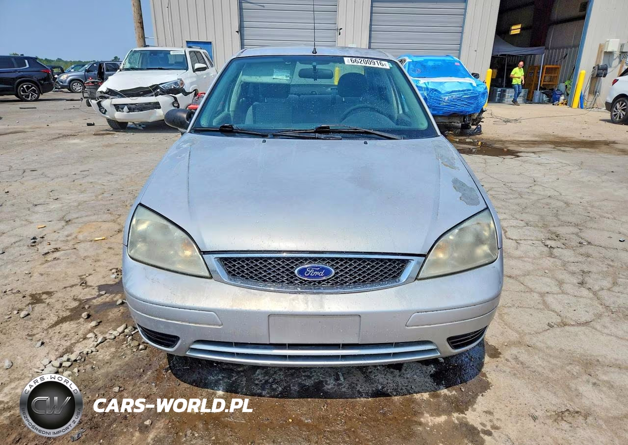 2007 Ford Focus Zx4 VIN:1FAFP34N07W249974 - 5
