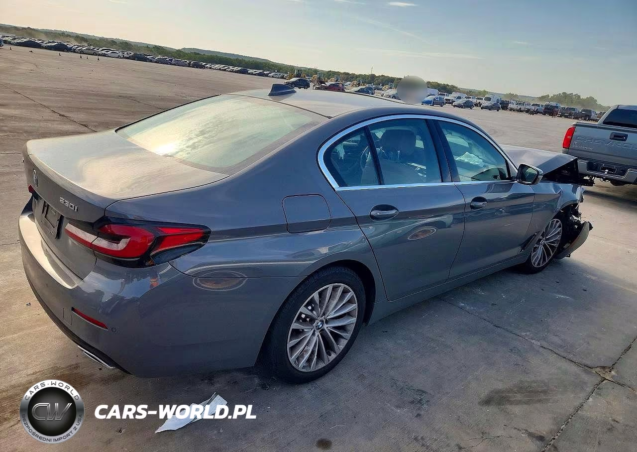 2021 BMW 530 Xi VIN:WBA13BJ06MWX13443 - 3