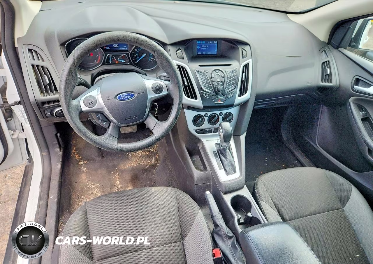 2014 Ford Focus Se VIN:1FADP3F27EL126987 - 8