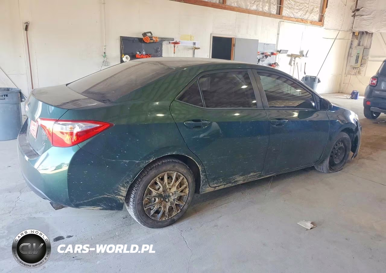 2014 Toyota Corolla Le VIN:2T1BURHE7EC028862 - 3
