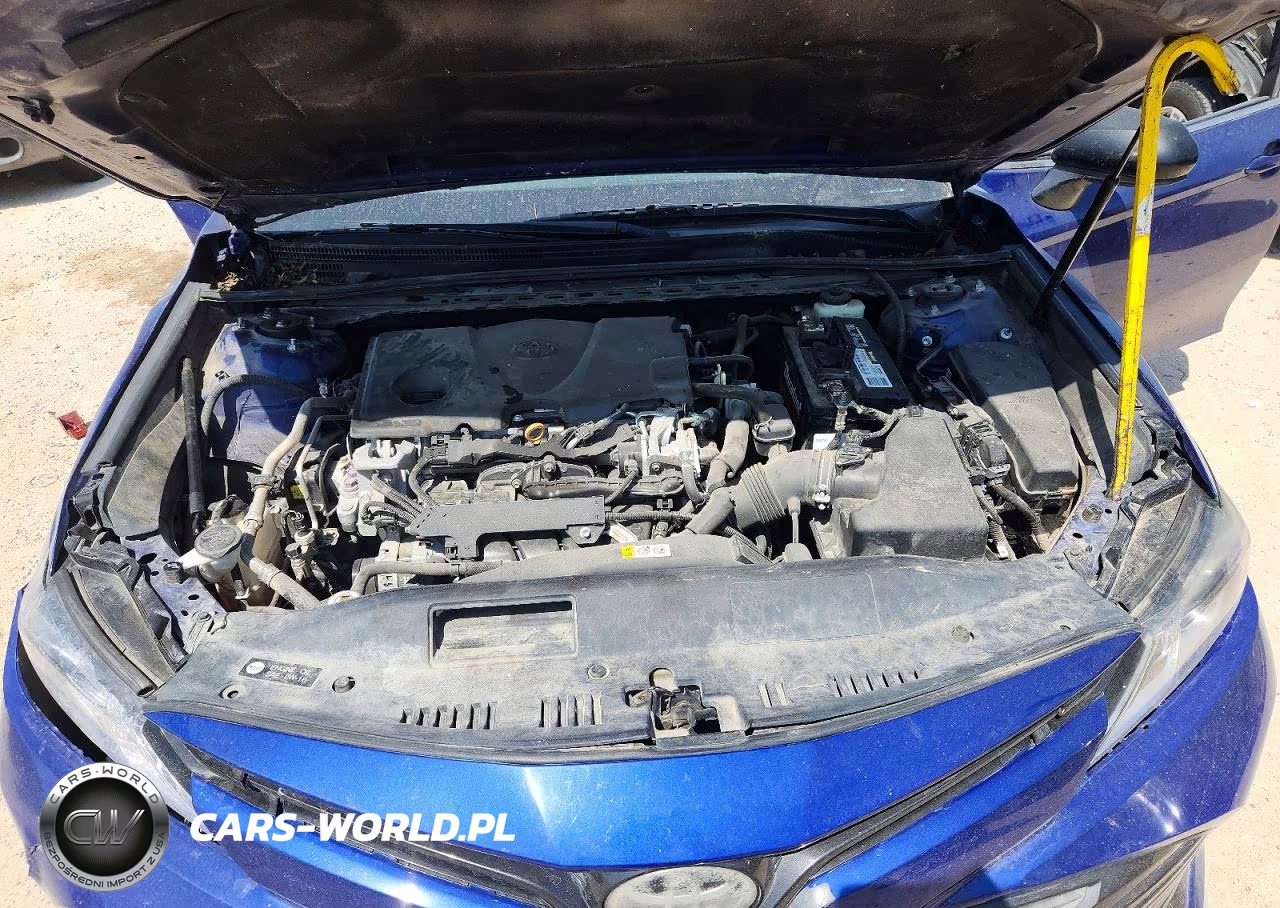 2018 Toyota Camry Le VIN:4T1B11HK6JU598991 - 11