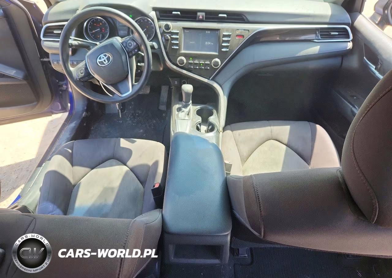 2018 Toyota Camry Le VIN:4T1B11HK6JU598991 - 8