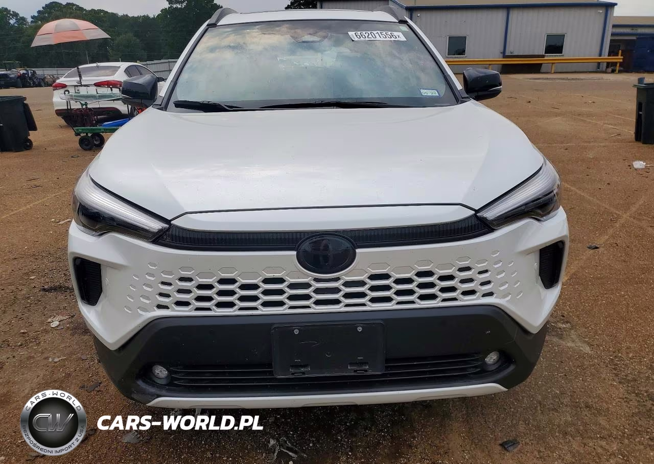2026 Toyota Corolla Cross Hybrid Xse VIN:7MUFBABG6TV093893 - 5