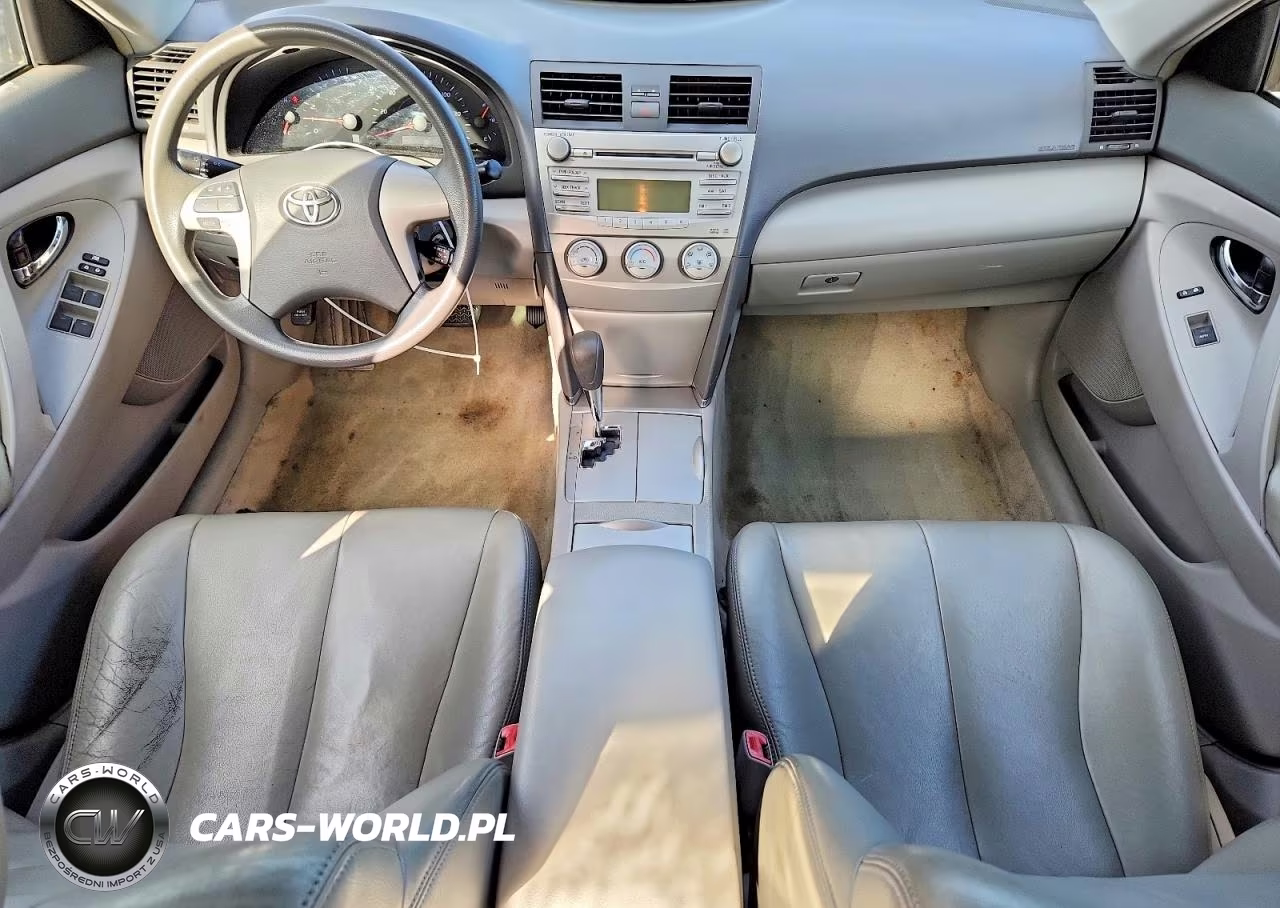 2010 Toyota Camry Le VIN:4T1BF3EK8AU045406 - 8