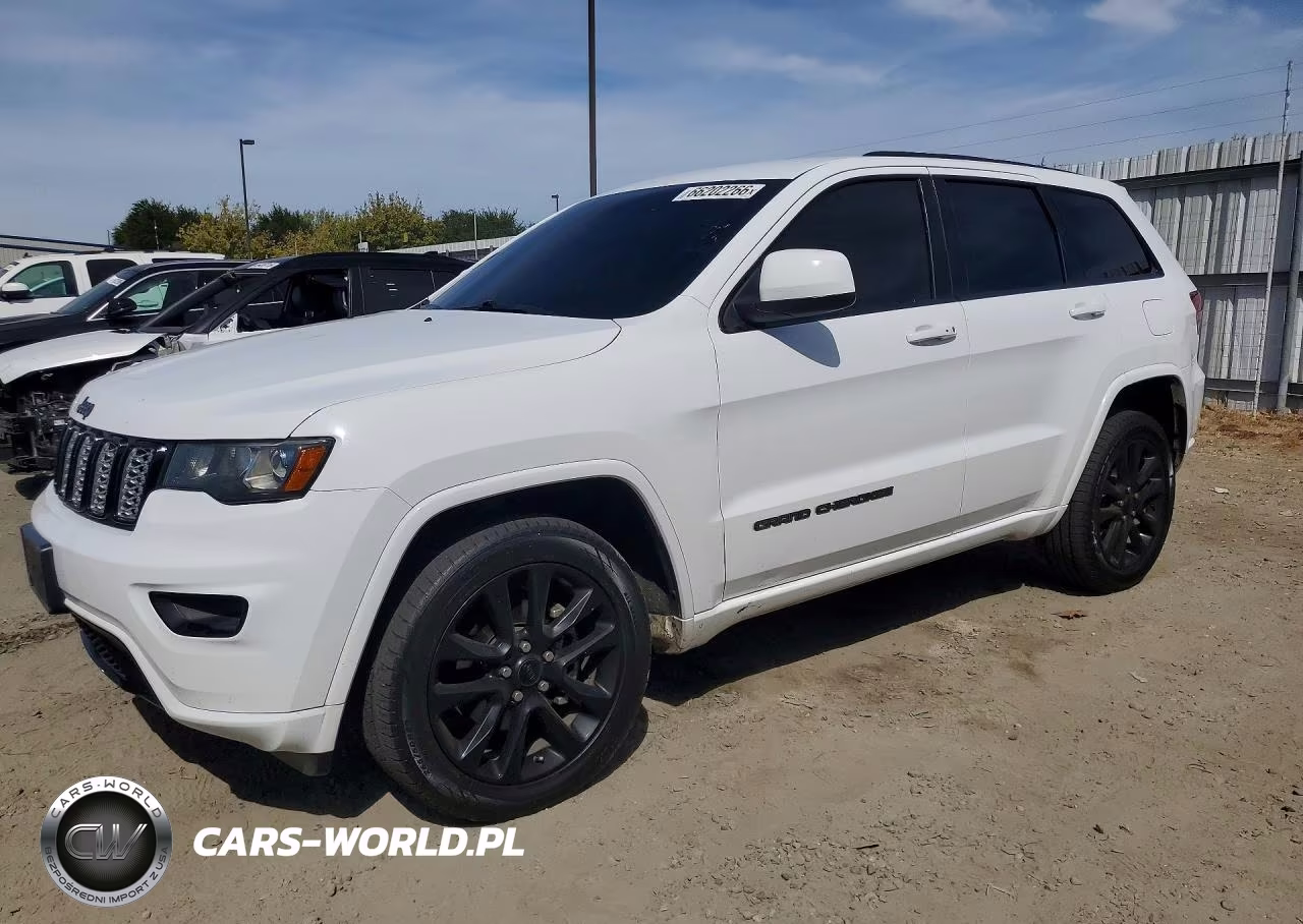 2020 Jeep Grand Cherokee Laredo – zdjęcie 1 z 13
