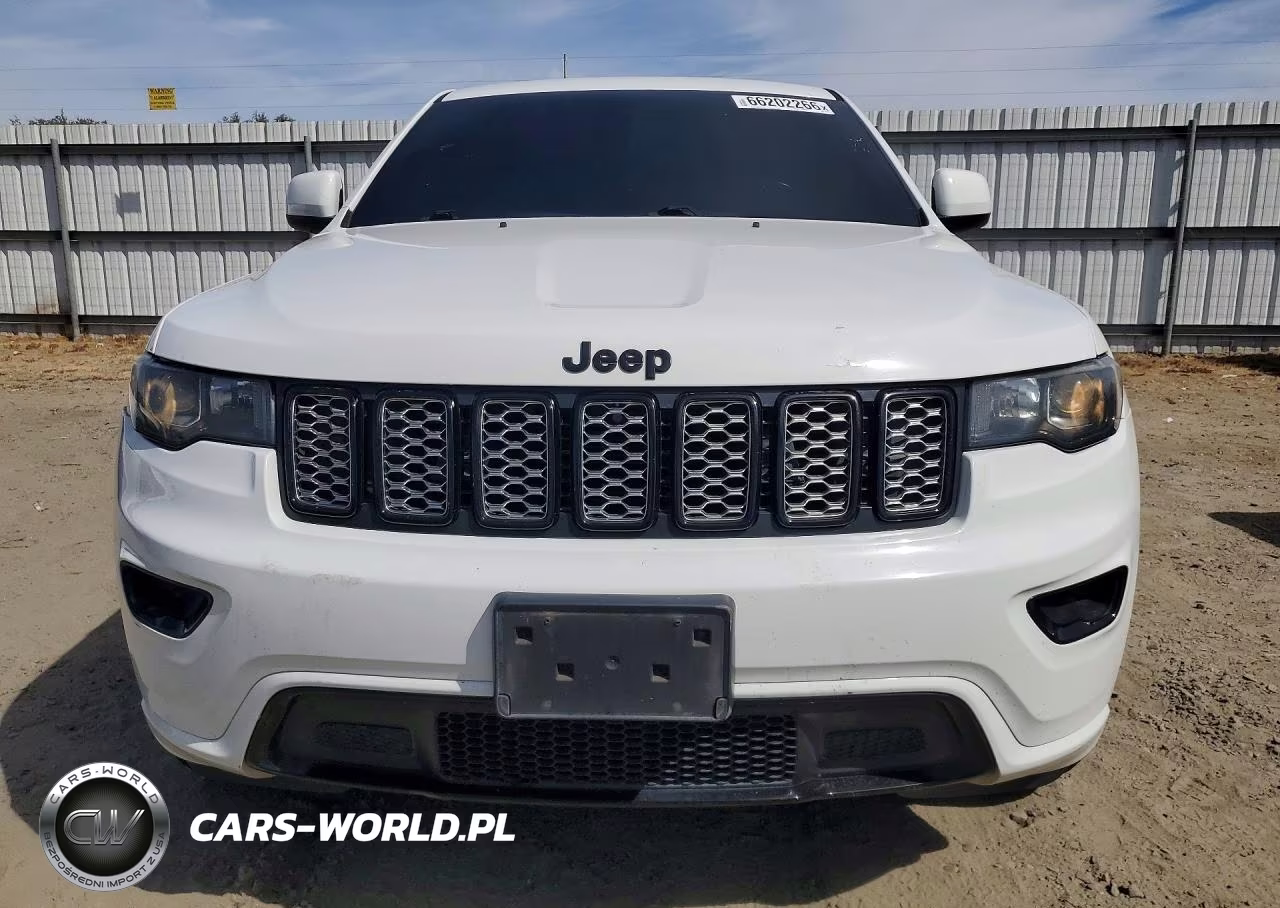 2020 Jeep Grand Cherokee Laredo VIN:1C4RJFAG7LC174489 - 5