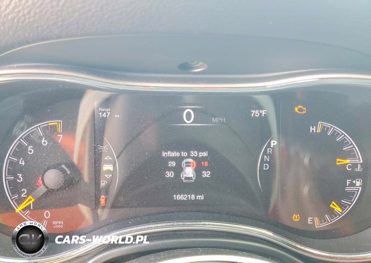 2020 Jeep Grand Cherokee Laredo VIN:1C4RJFAG7LC174489 - 9