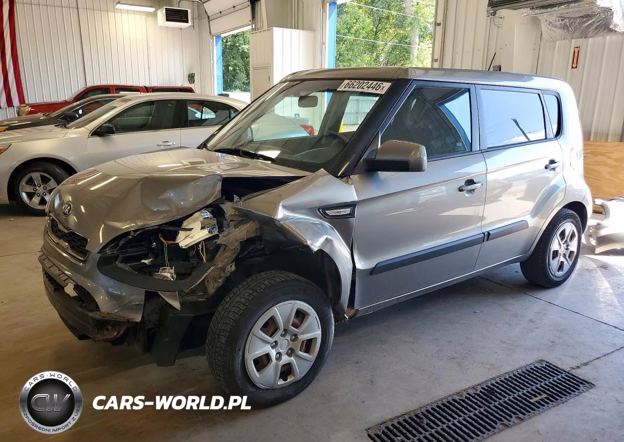 2013 Kia Soul Base – zdjęcie 1 z 14
