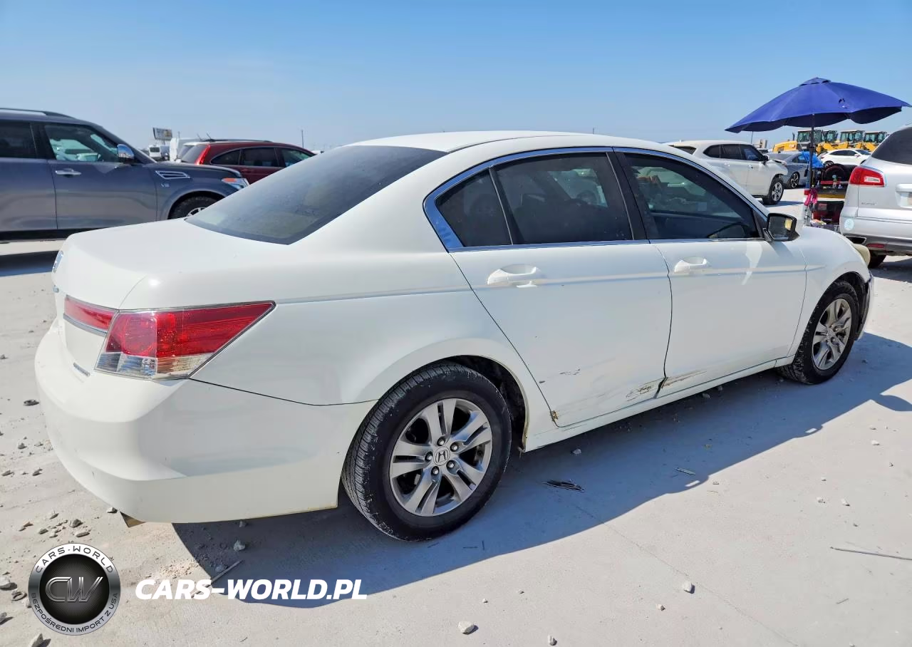 2011 Honda Accord Se VIN:1HGCP2F68BA140635 - 3