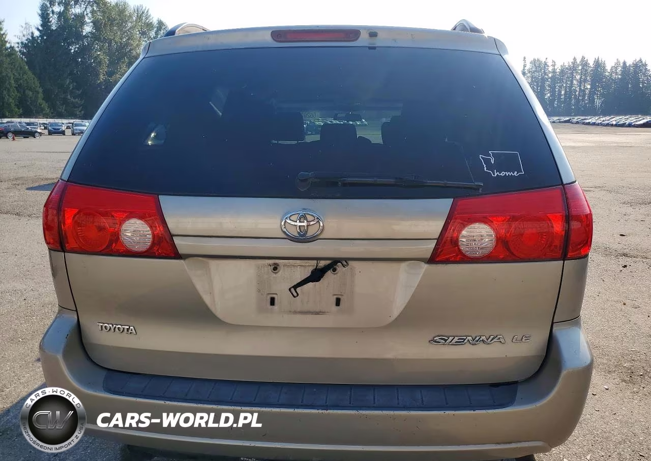 2010 Toyota Sienna Le 8-Passenger VIN:5TDKK4CC3AS323277 - 6