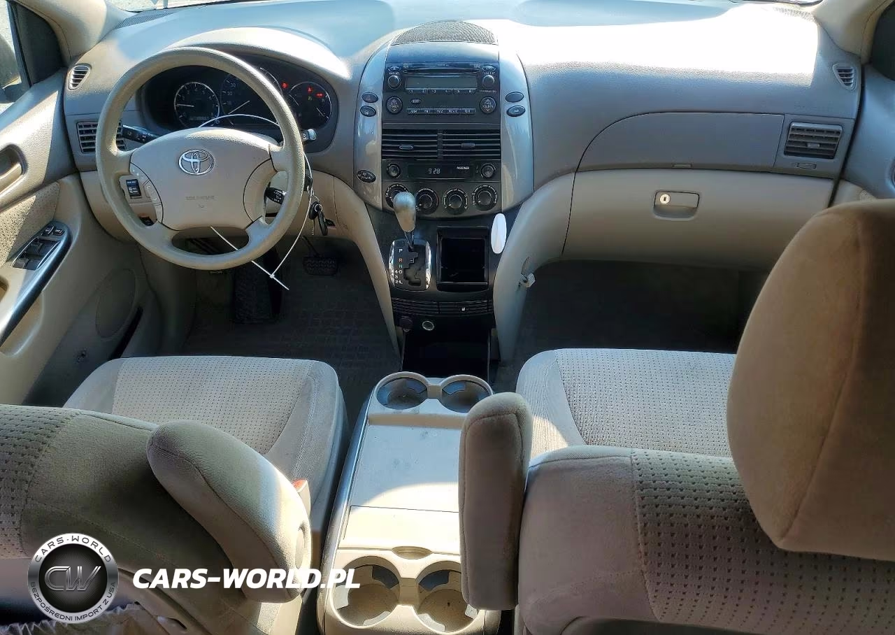2010 Toyota Sienna Le 8-Passenger VIN:5TDKK4CC3AS323277 - 8