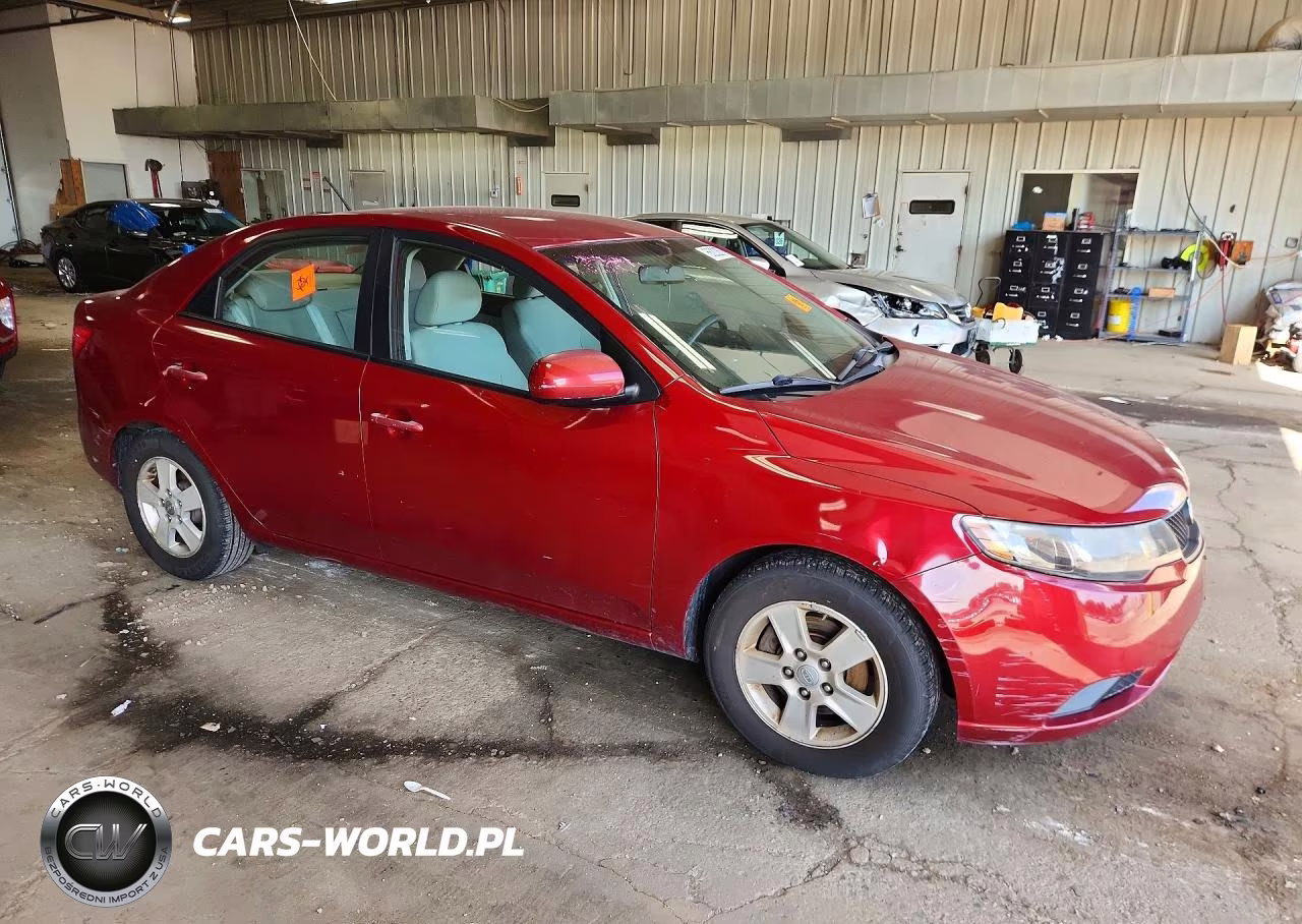 2010 Kia Forte Lx VIN:KNAFT4A22A5882475 - 4