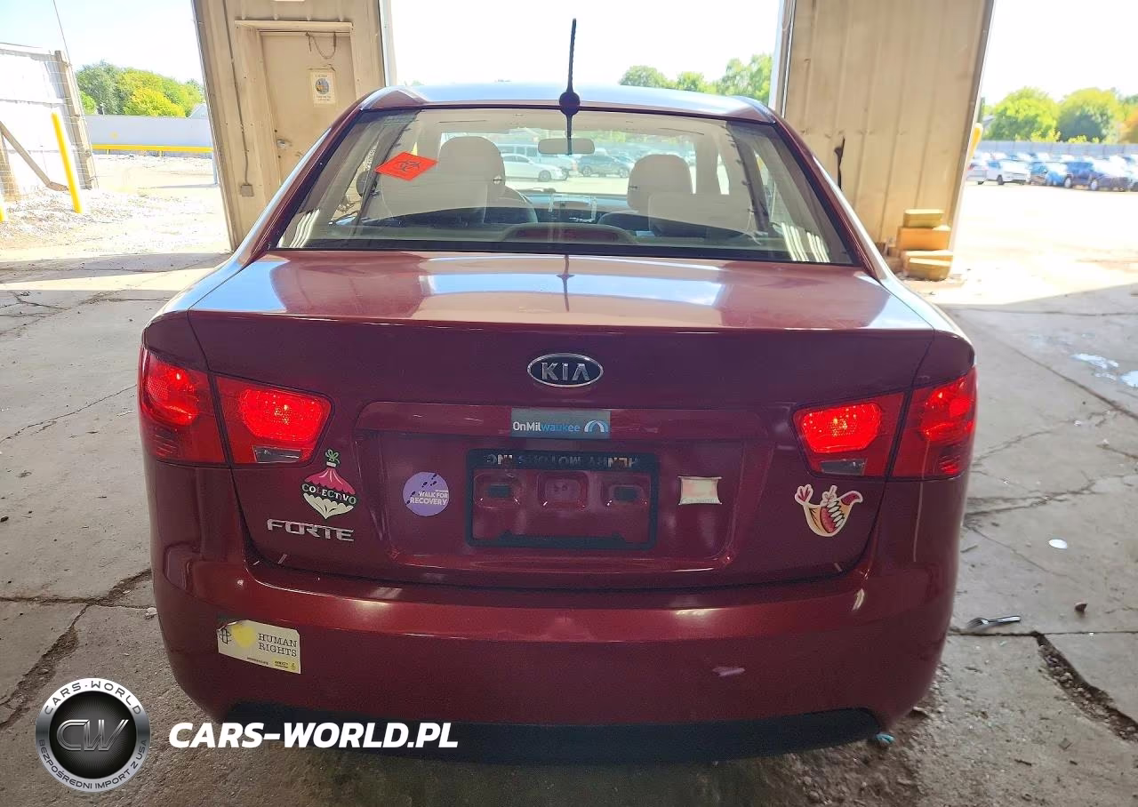 2010 Kia Forte Lx VIN:KNAFT4A22A5882475 - 6