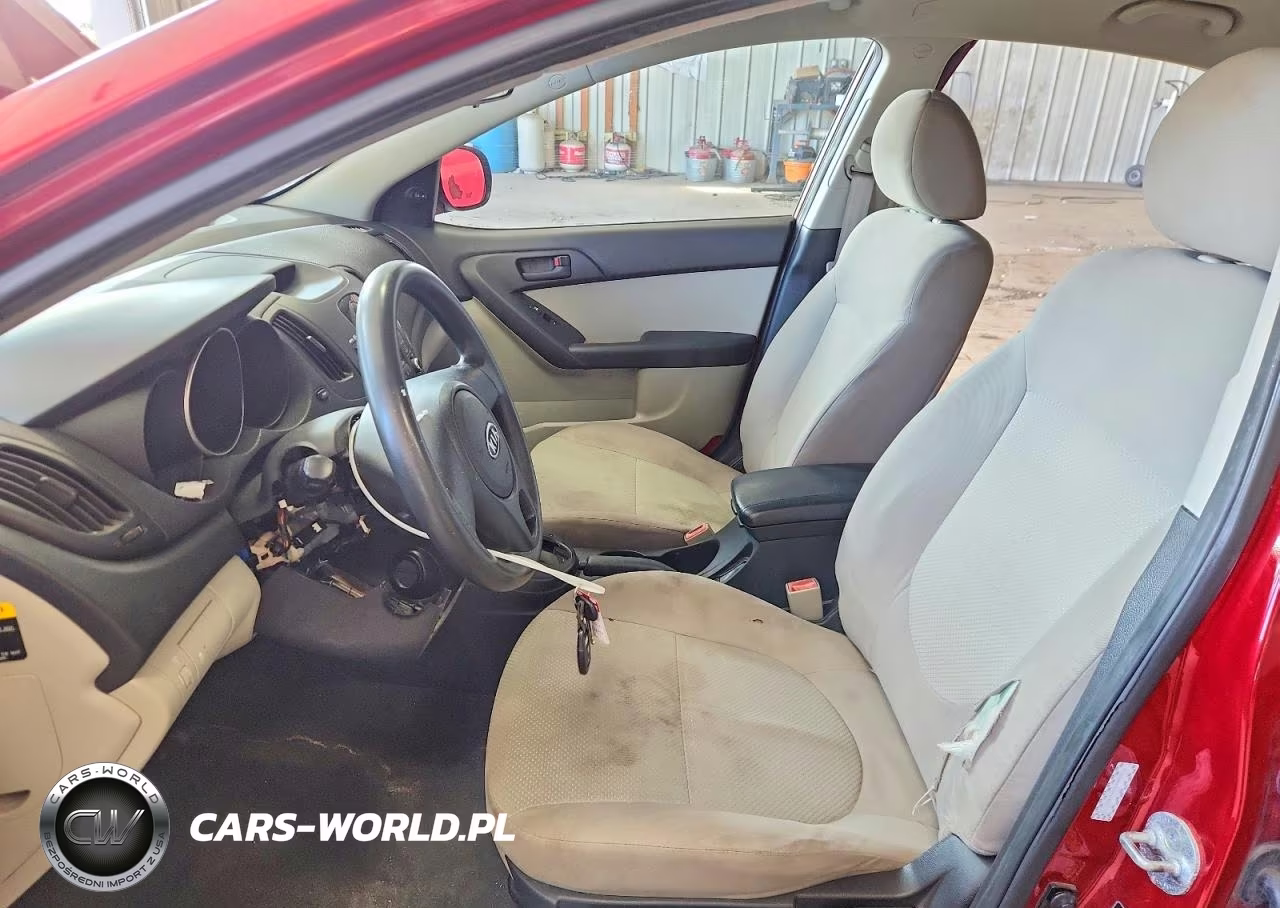 2010 Kia Forte Lx VIN:KNAFT4A22A5882475 - 7