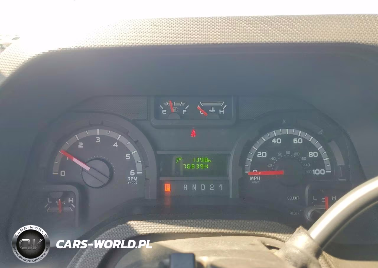 2014 Ford Econoline Cargo E-35 VIN:1FMNE3BL3EDA36616 - 9