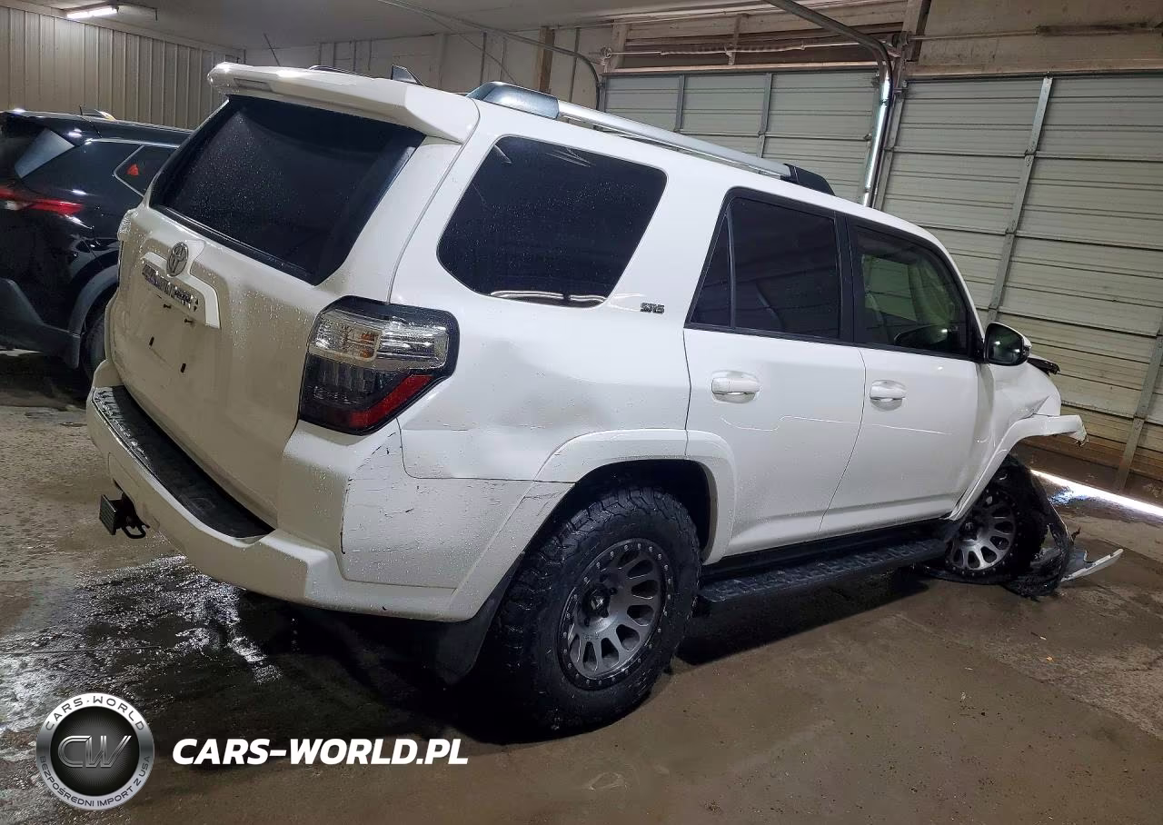 2020 Toyota 4Runner Sr5 VIN:JTEZU5JR0L5214267 - 3