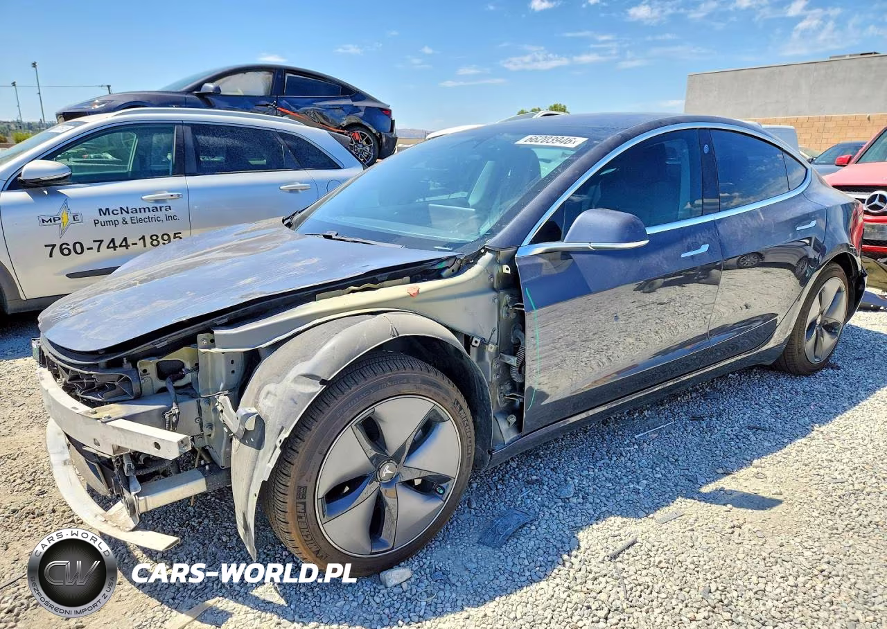 2018 Tesla Model 3 VIN:5YJ3E1EA5JF038512 - 1