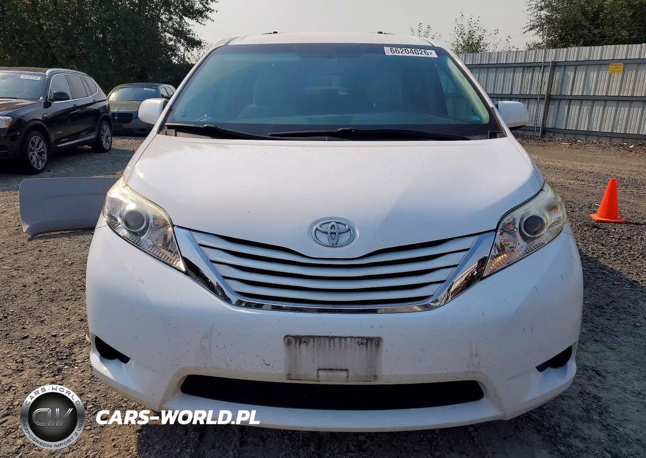 2017 Toyota Sienna Le VIN:5TDJZ3DC5HS176891 - 5