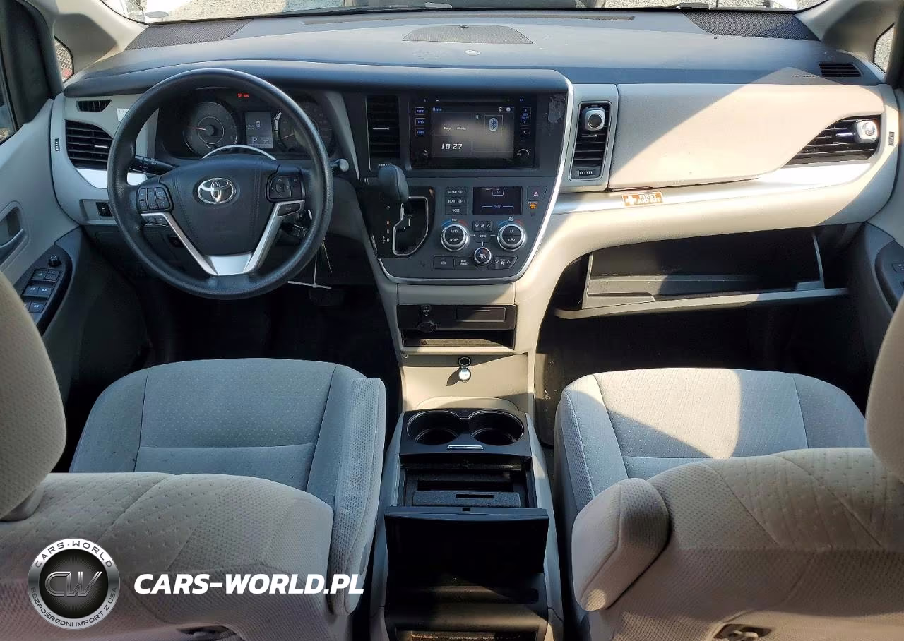 2017 Toyota Sienna Le VIN:5TDJZ3DC5HS176891 - 8