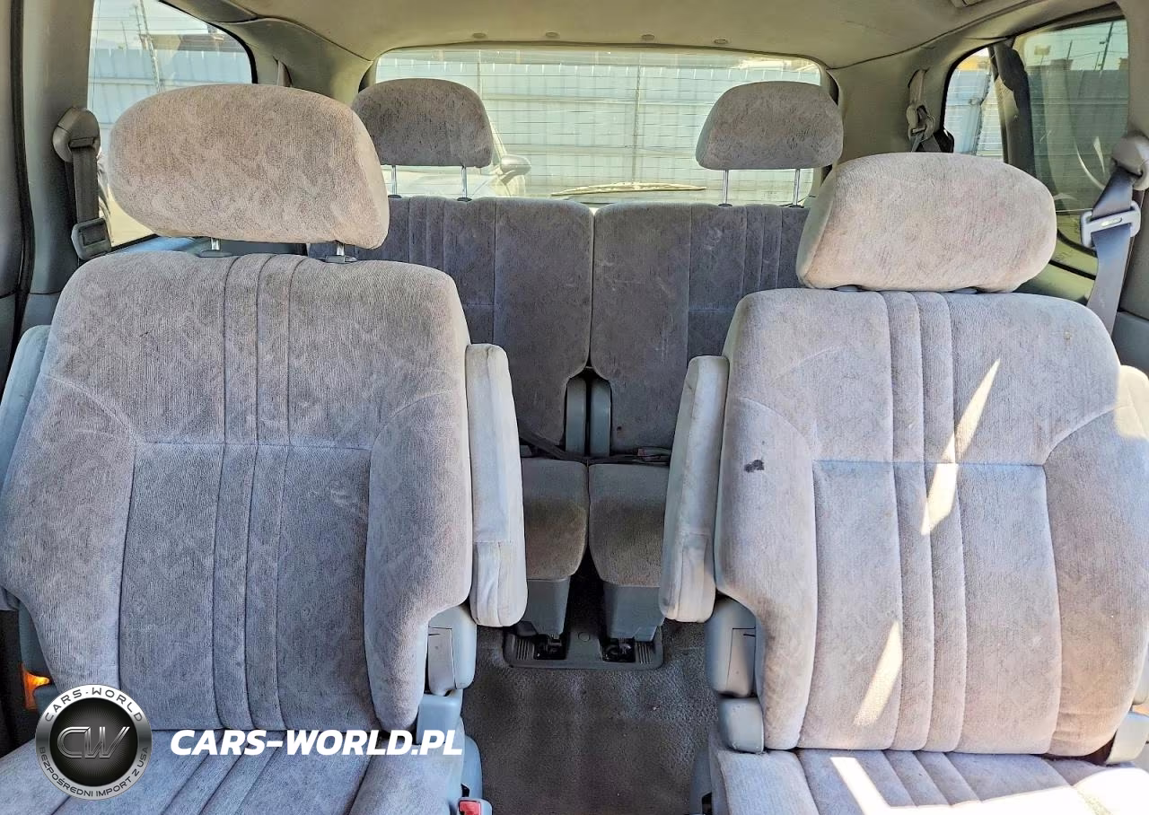 1999 Toyota Sienna Le VIN:4T3ZF13C1XU101815 - 10