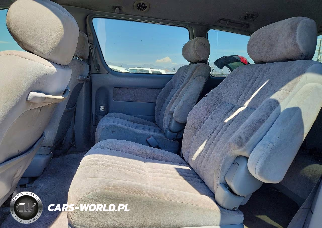 1999 Toyota Sienna Le VIN:4T3ZF13C1XU101815 - 11