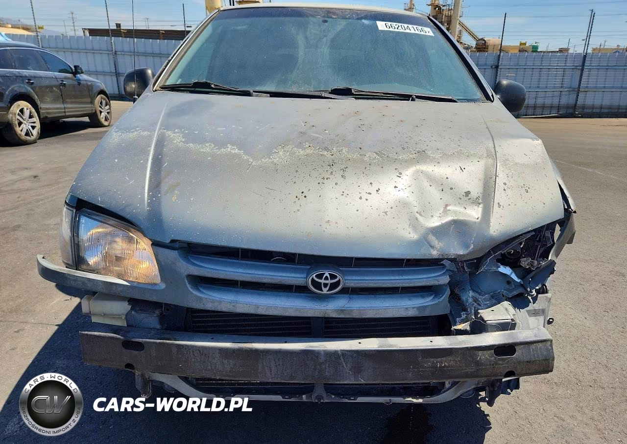1999 Toyota Sienna Le VIN:4T3ZF13C1XU101815 - 5