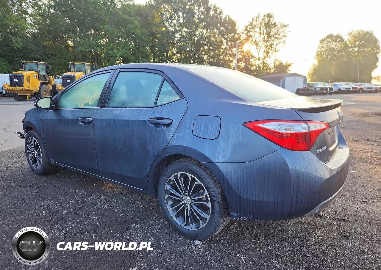2015 Toyota Corolla S Plus VIN:5YFBURHE2FP320744 - 2