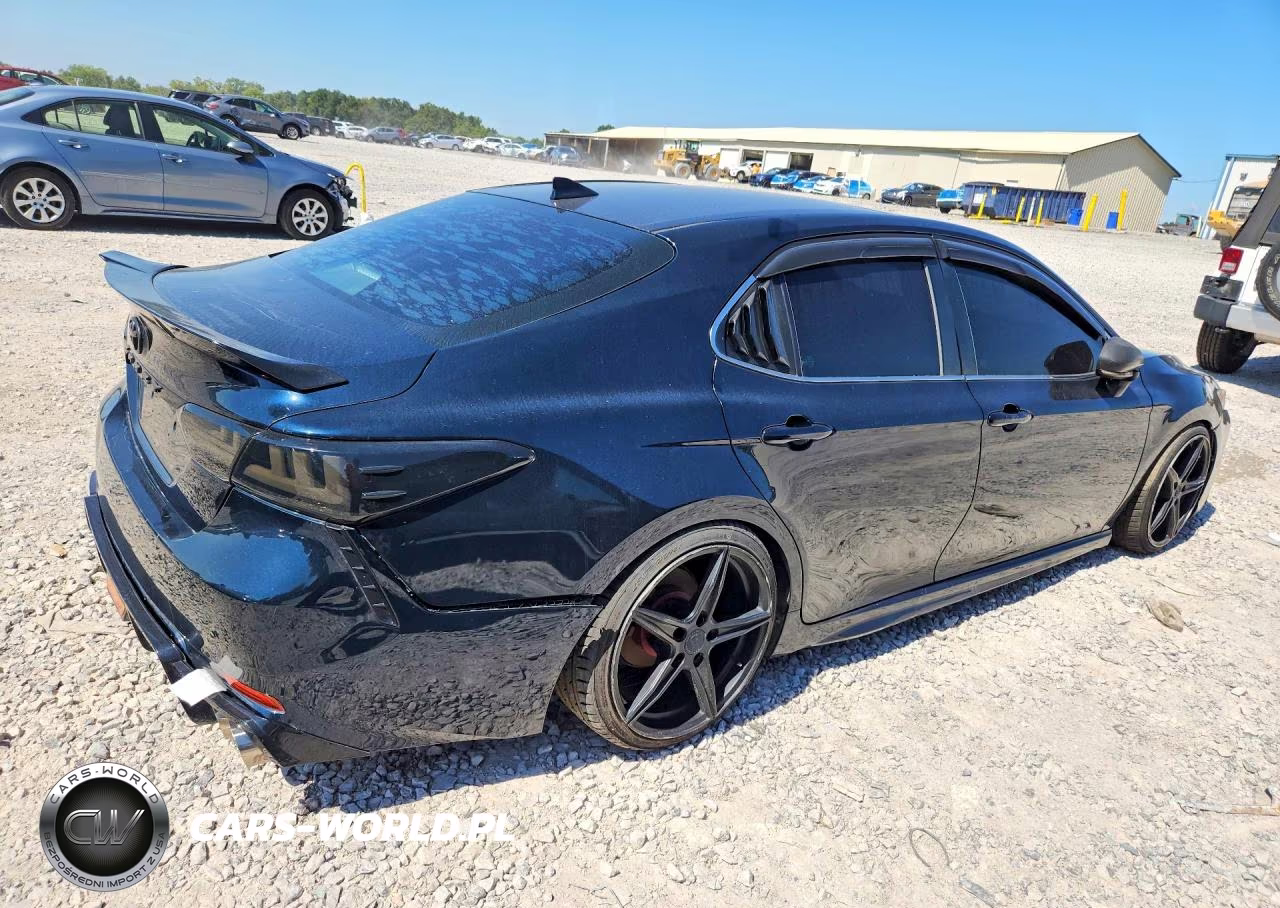 2019 Toyota Camry L VIN:4T1B11HK5KU290177 - 3