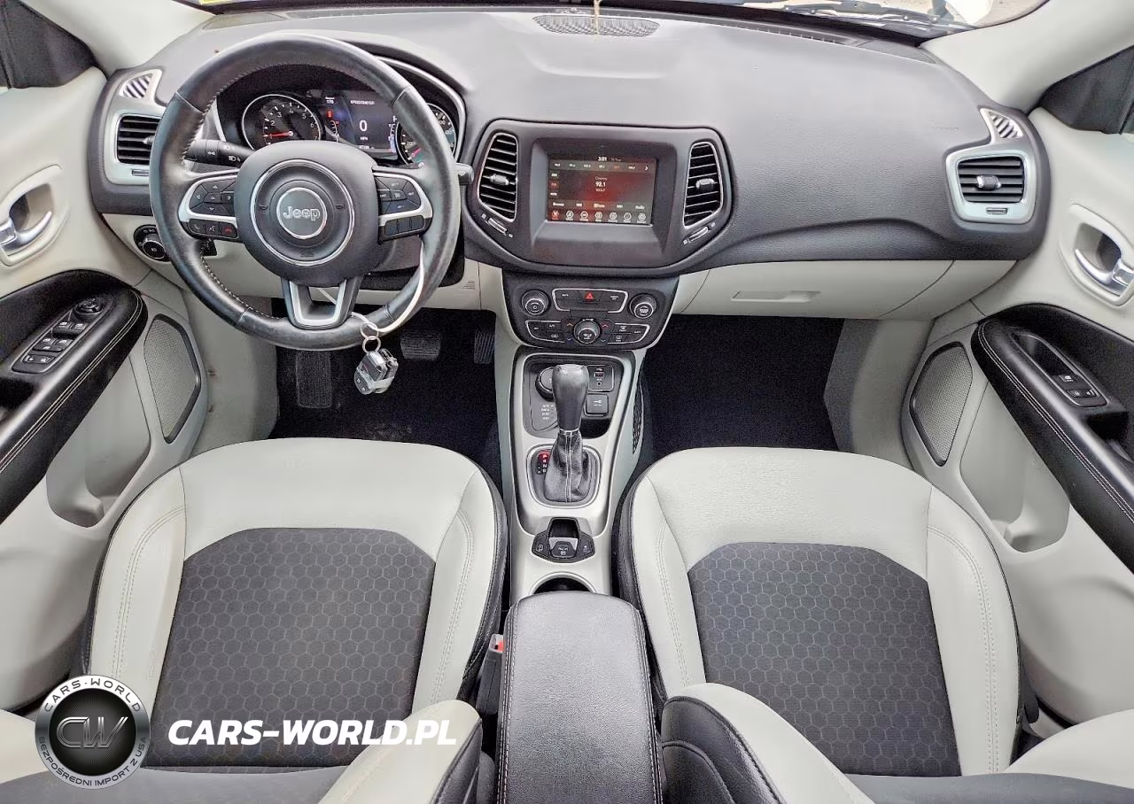 2018 Jeep Compass Latitude VIN:3C4NJDBB8JT401213 - 8