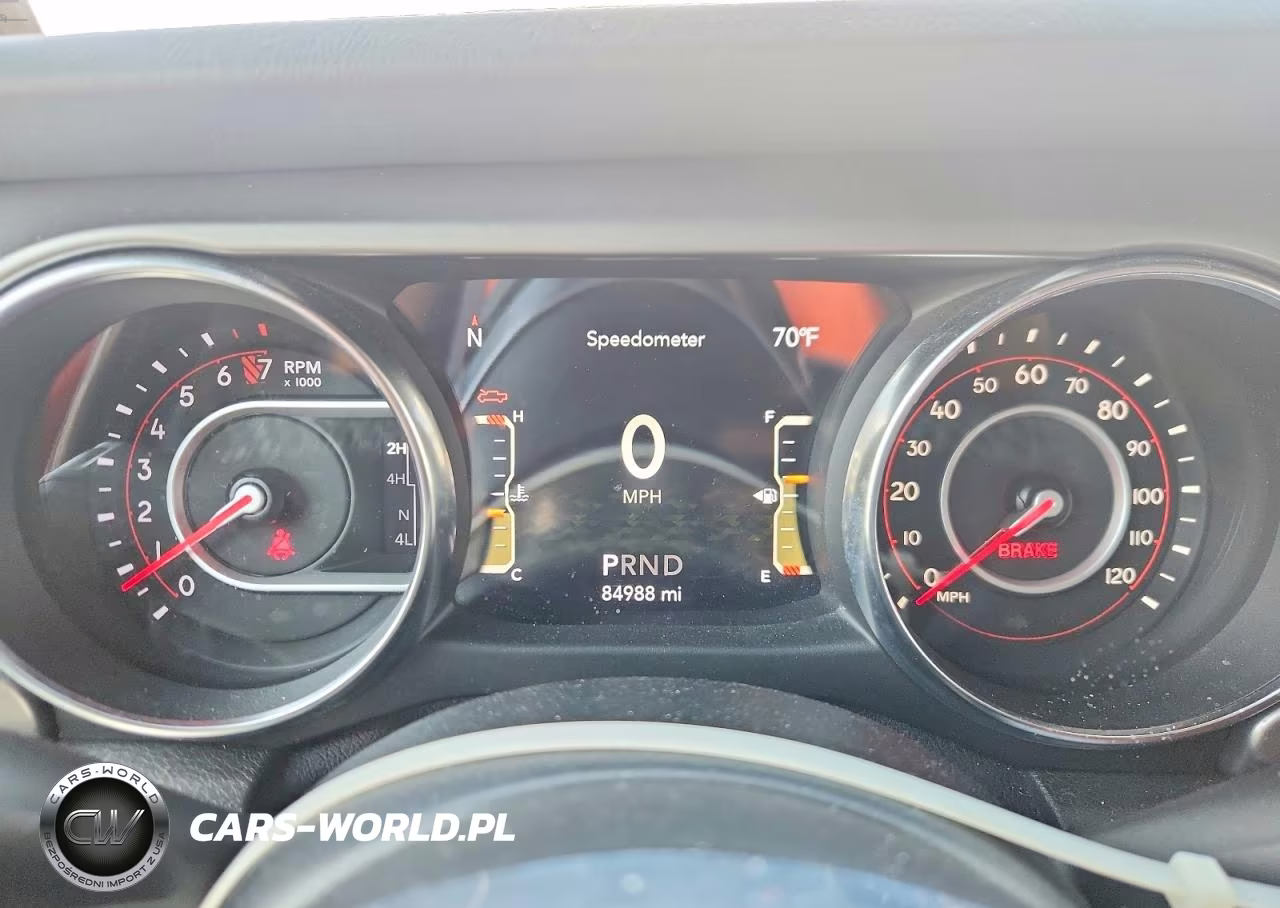 2020 Jeep Gladiator Rubicon VIN:1C6JJTBG1LL132773 - 9