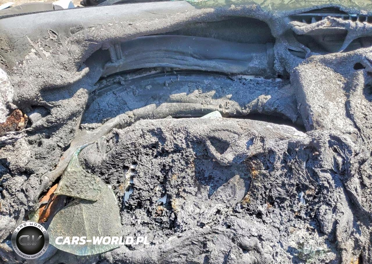 2019 Hyundai Kona Limited VIN:KM8K33AG0KU024982 - 9