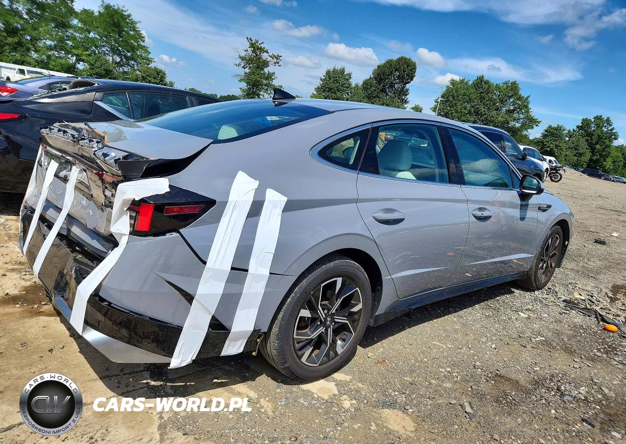 2024 Hyundai Sonata Sel VIN:KMHL64JA0RA366344 - 3