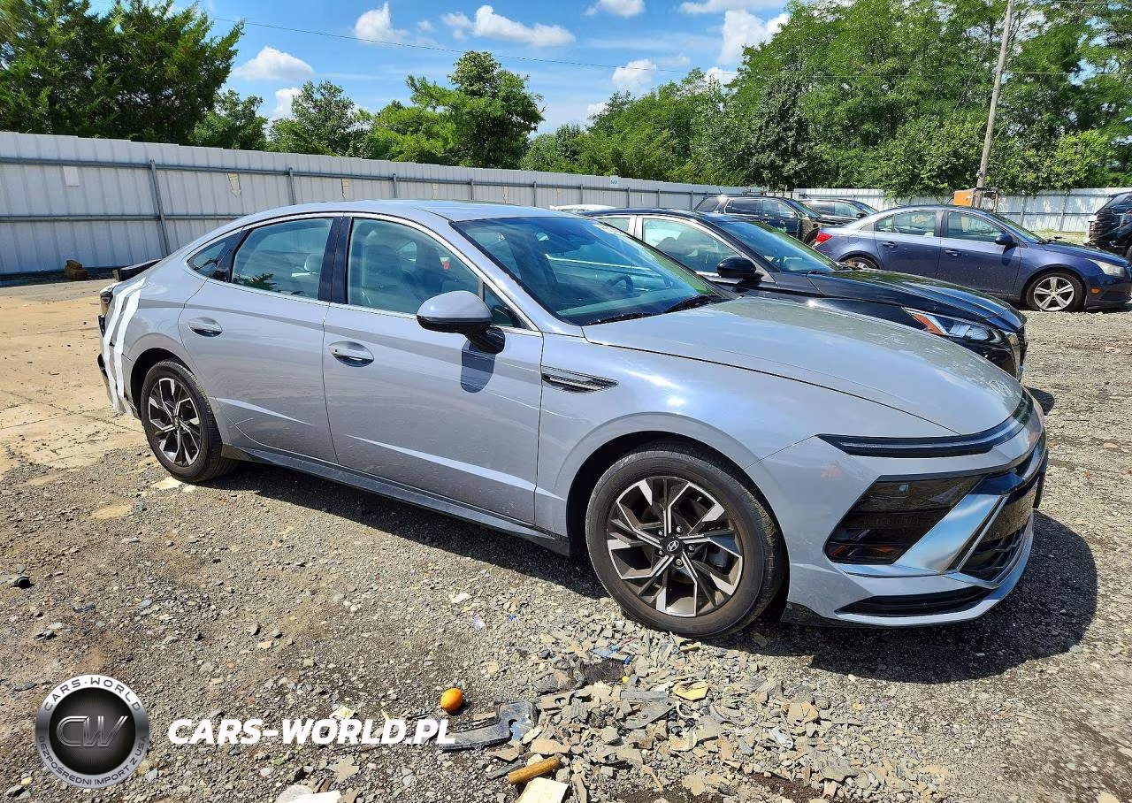 2024 Hyundai Sonata Sel VIN:KMHL64JA0RA366344 - 4