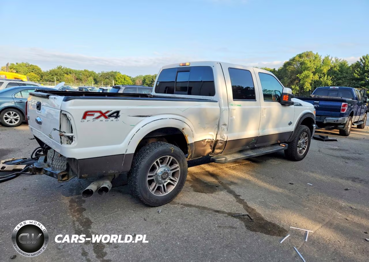 2015 Ford F250 Super Duty VIN:1FT7W2BTXFEA61738 - 3