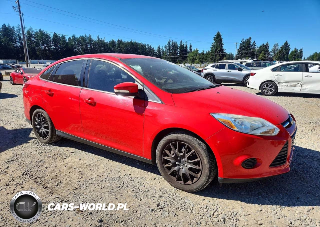 2013 Ford Focus Se VIN:1FADP3F26DL217778 - 4