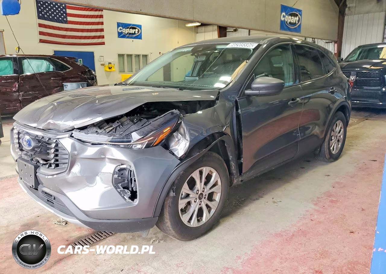 2025 Ford Escape Active – zdjęcie 1 z 12