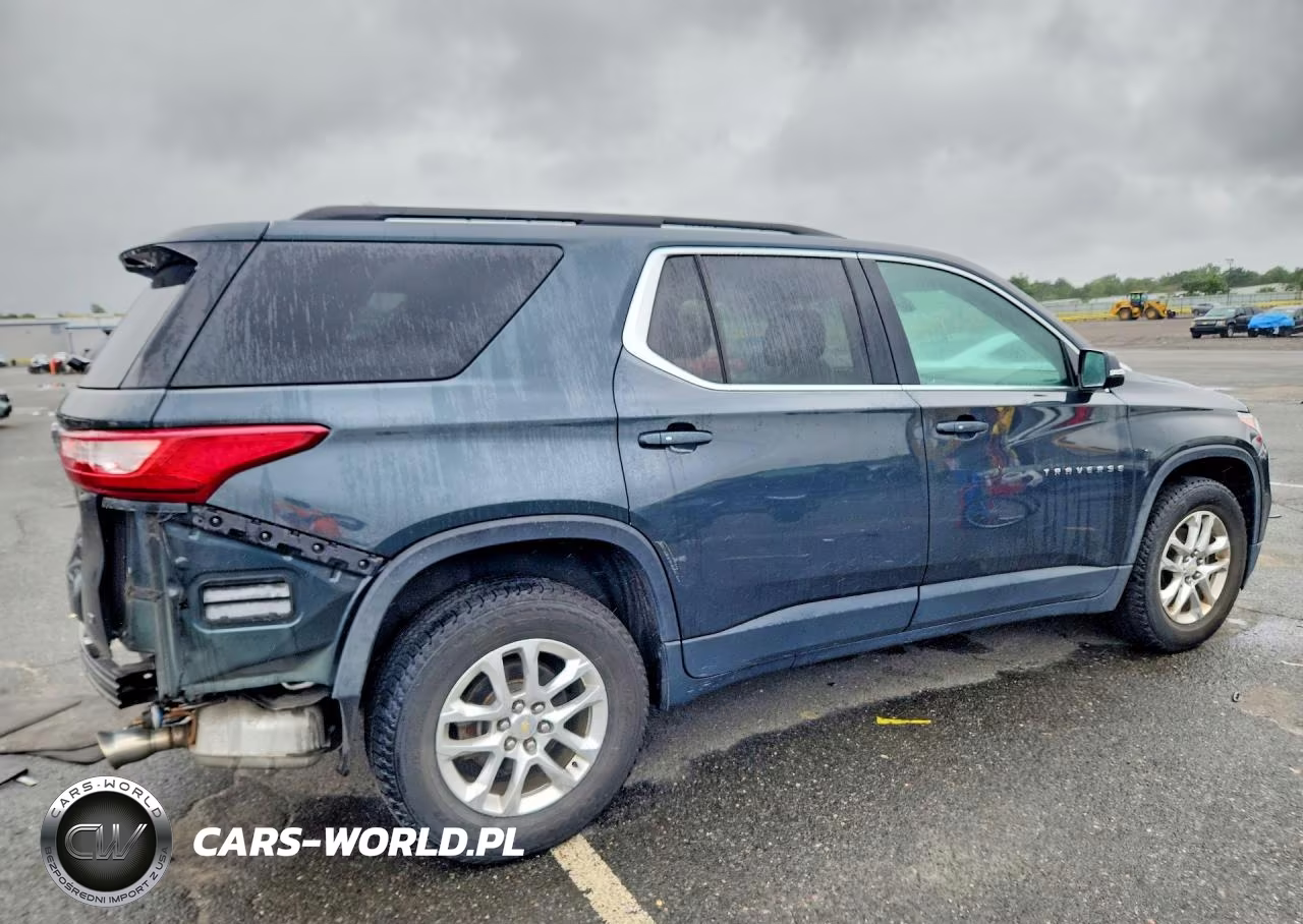 2019 Chevrolet Traverse Lt VIN:1GNEVGKW4KJ198085 - 3