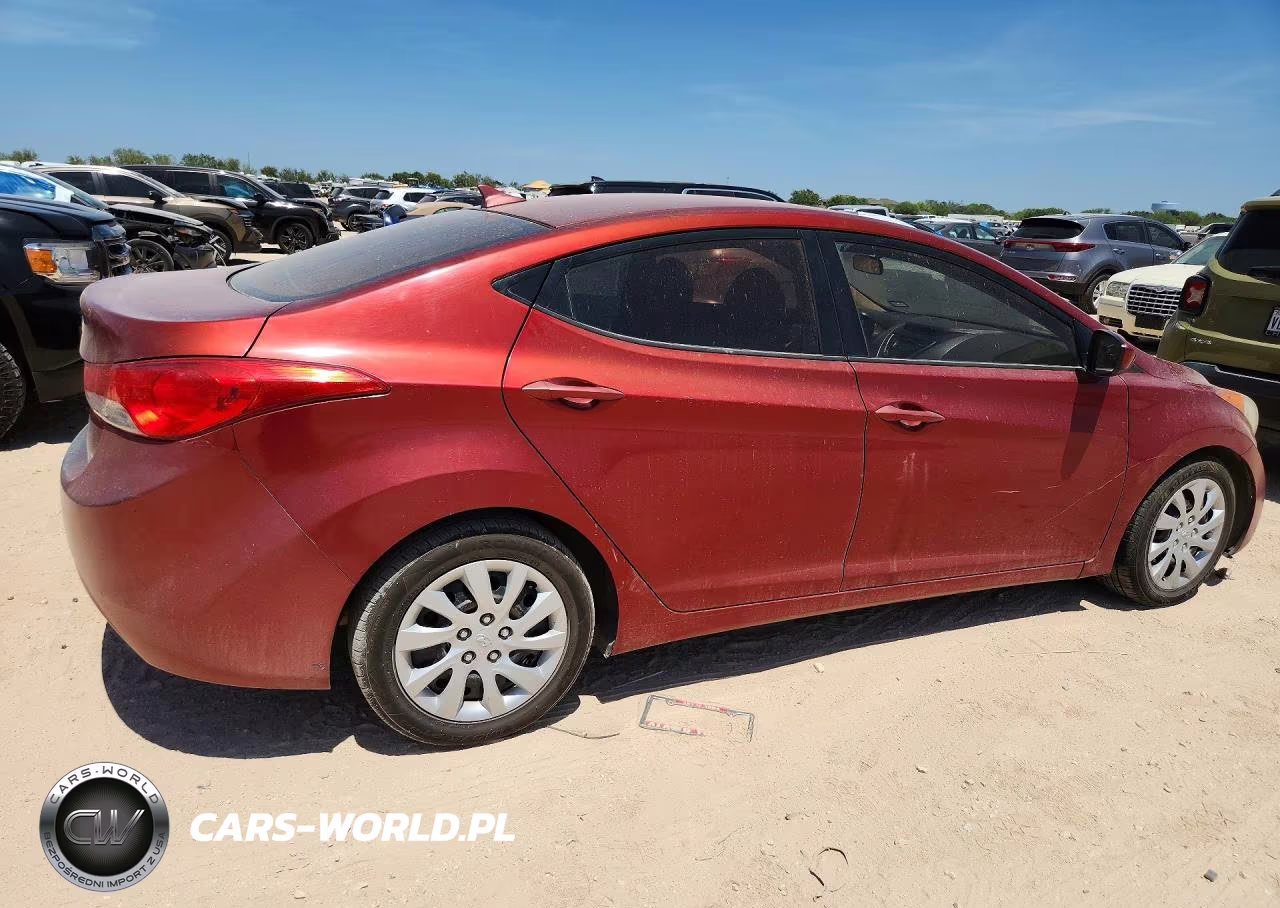 2013 Hyundai Elantra Gls VIN:5NPDH4AEXDH175859 - 3