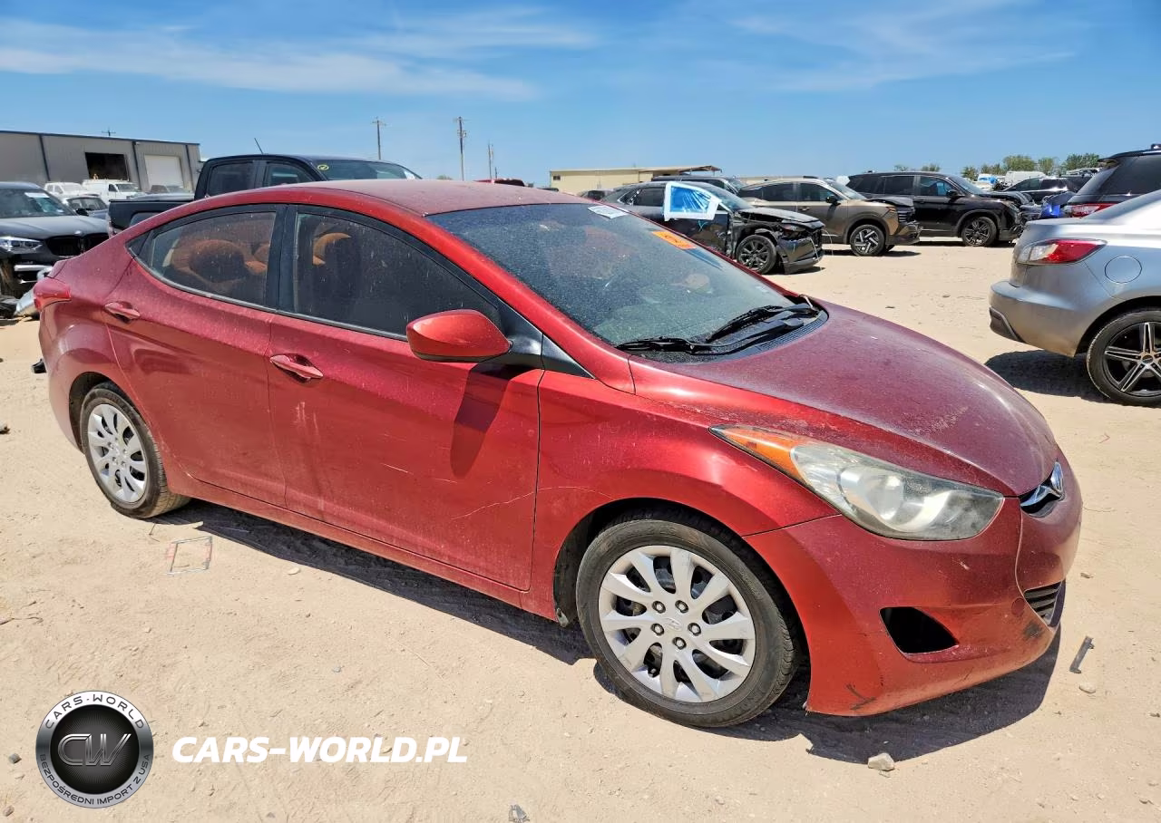 2013 Hyundai Elantra Gls VIN:5NPDH4AEXDH175859 - 4