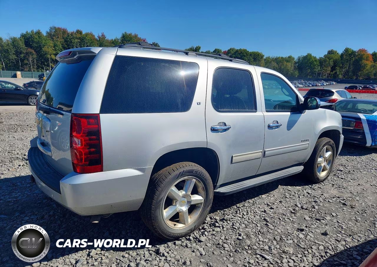 2014 Chevrolet Tahoe K1500 Lt VIN:1GNSKBE0XER145094 - 3