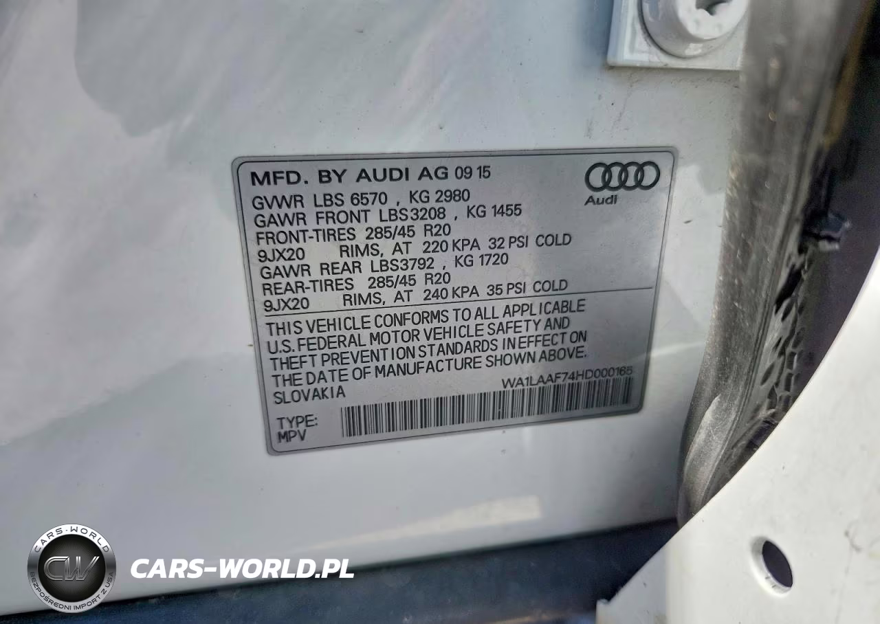 2017 Audi Q7 Premium Plus VIN:WA1LAAF74HD000165 - 13