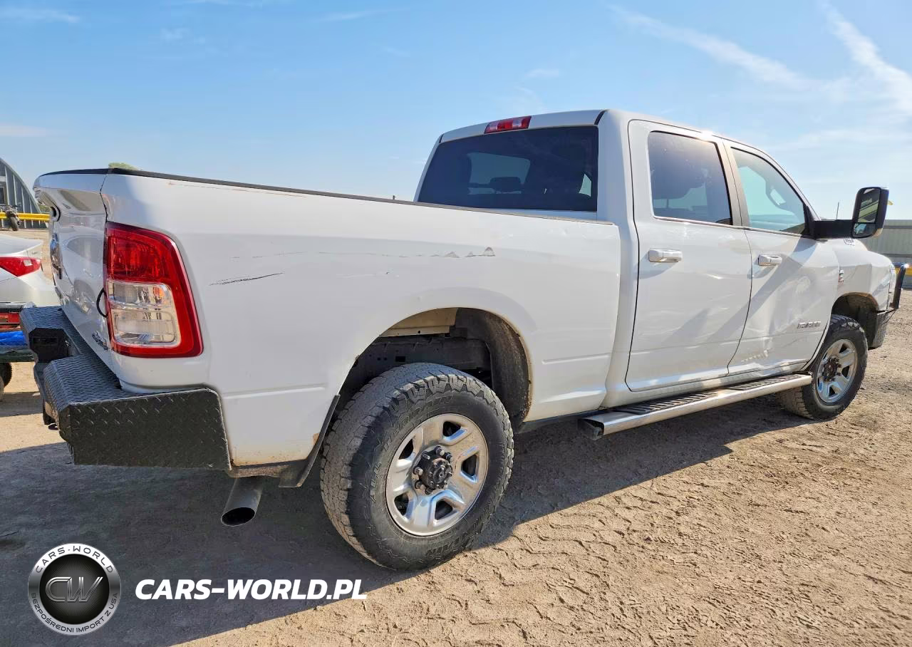 2020 Ram 2500 Big Horn VIN:3C6UR5DL0LG107081 - 3