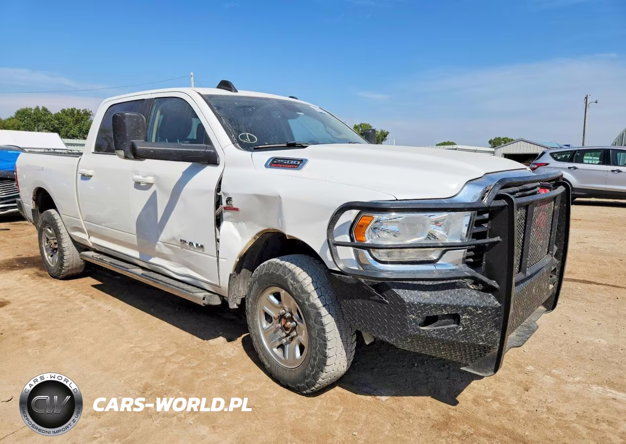 2020 Ram 2500 Big Horn VIN:3C6UR5DL0LG107081 - 4