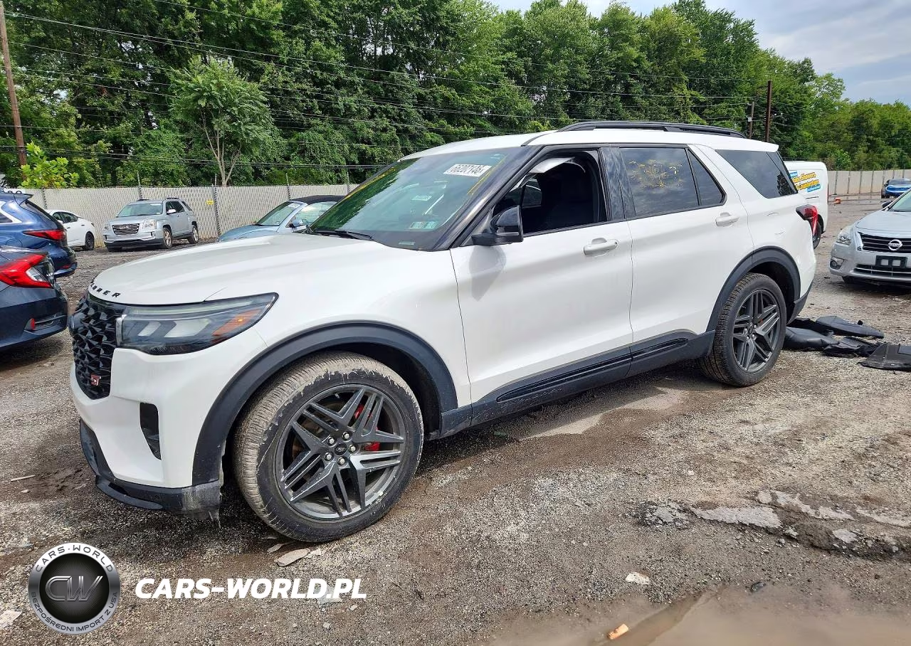 2025 Ford Explorer St – zdjęcie 1 z 13