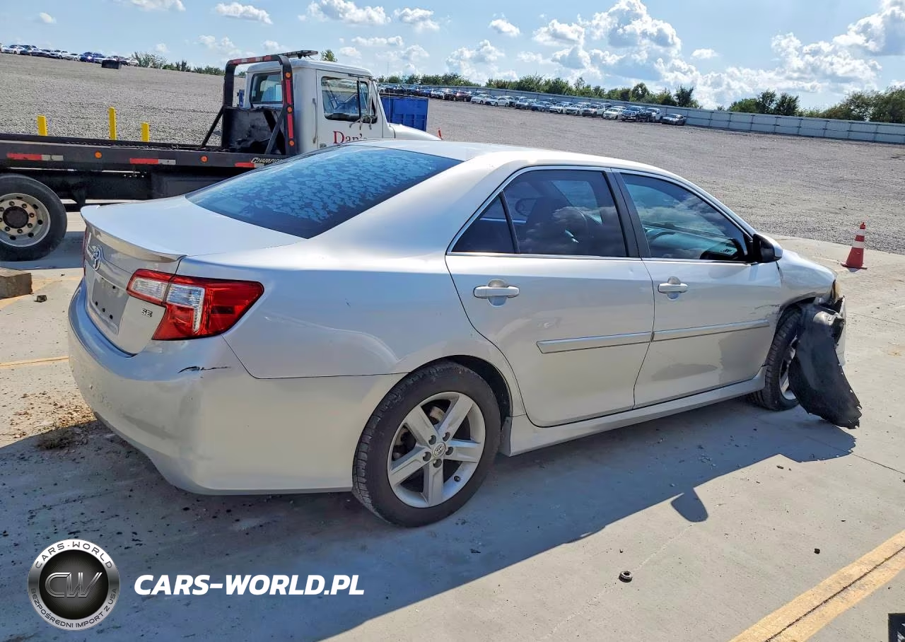 2013 Toyota Camry Se VIN:4T1BF1FK6DU690370 - 3