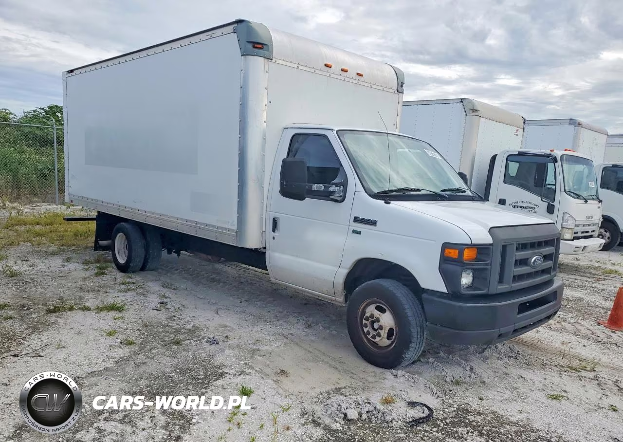 2017 Ford Econoline E350 Super Duty Cutaway Van VIN:1FDWE3F63HDC43441 - 4