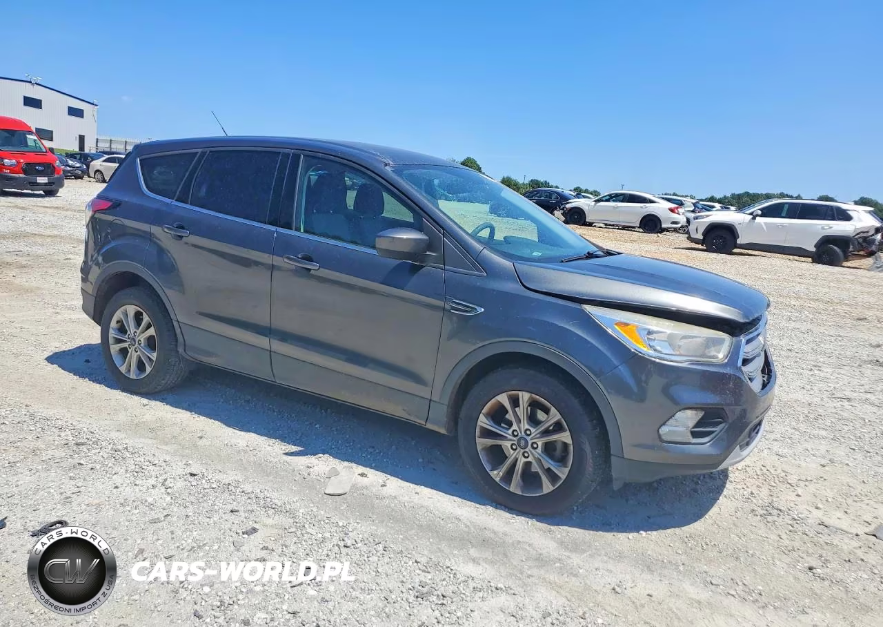 2017 Ford Escape Se VIN:1FMCU0GD9HUE05512 - 4